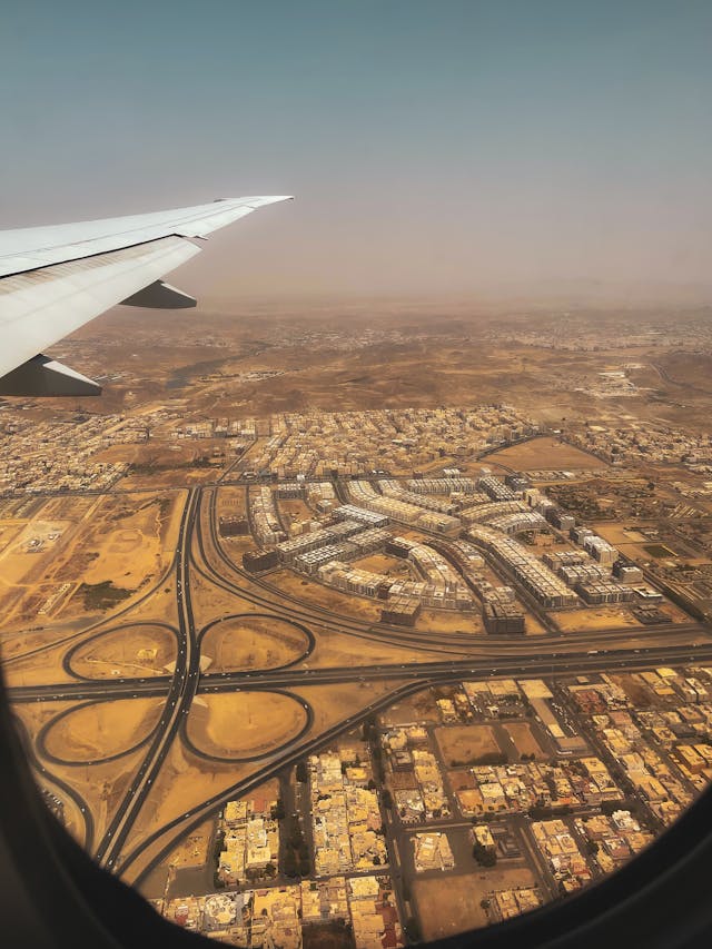 Saudi Arabia Travel Guide – Mecca, AlUla, Riyadh & Vision 2030